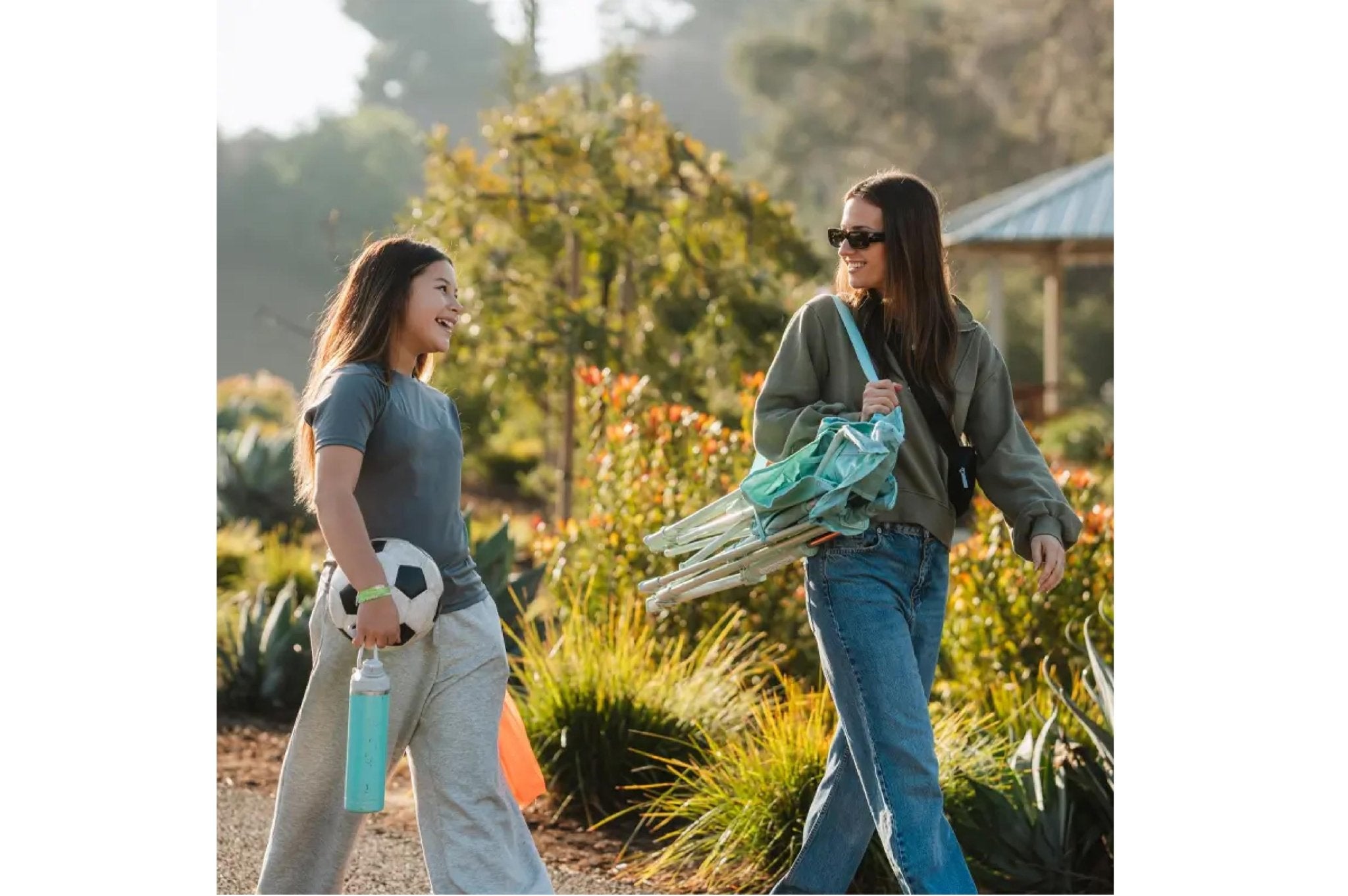 Kickback Rocker Leaf Pastel Green - Camperreich