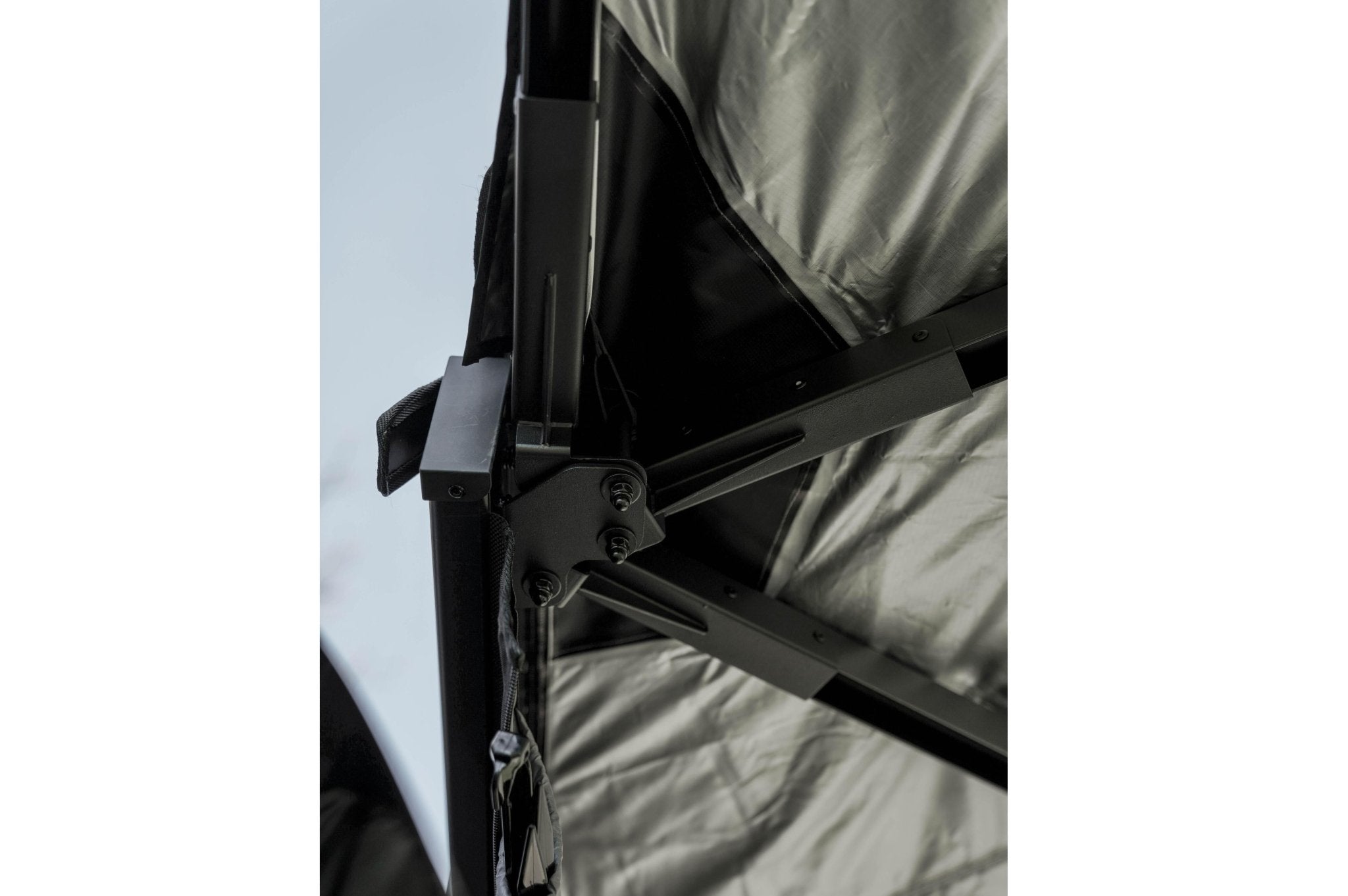 180° Car Awning Right - Side - Camperreich